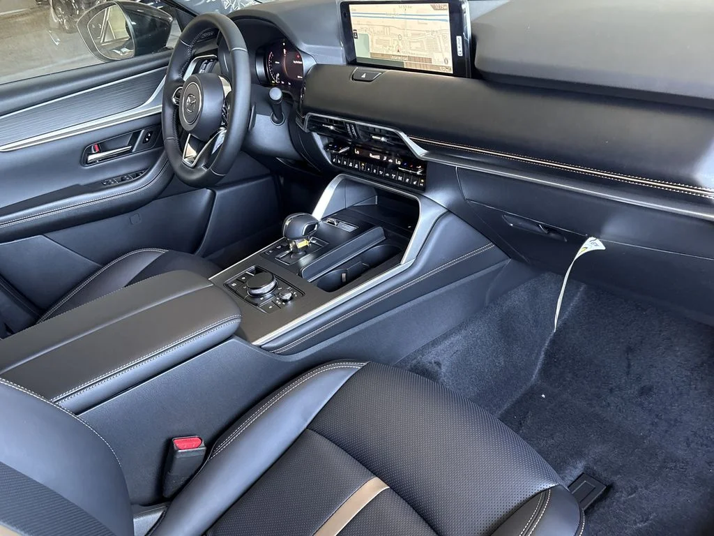 2026 Mazda CX-90 Premium Plus Package - Photo 8
