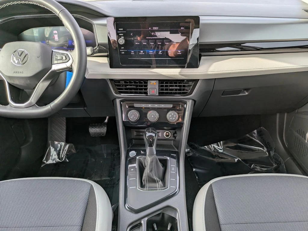 New 2026 White Volkswagen 1.5T S image 12