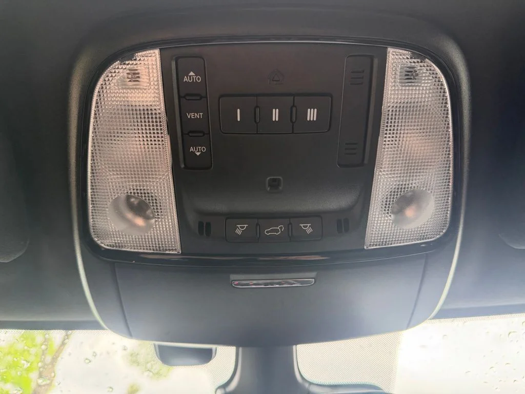 Used 2024 White Knuckle Clearcoat Dodge R/T Plus image 23
