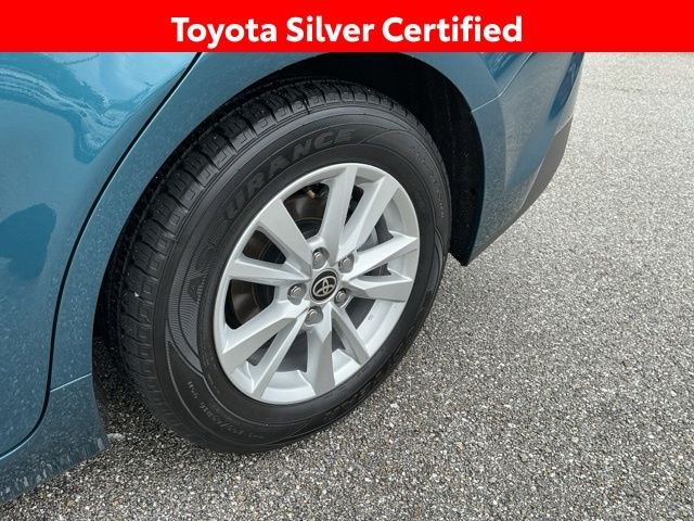 Used 2025  Toyota LE image 45