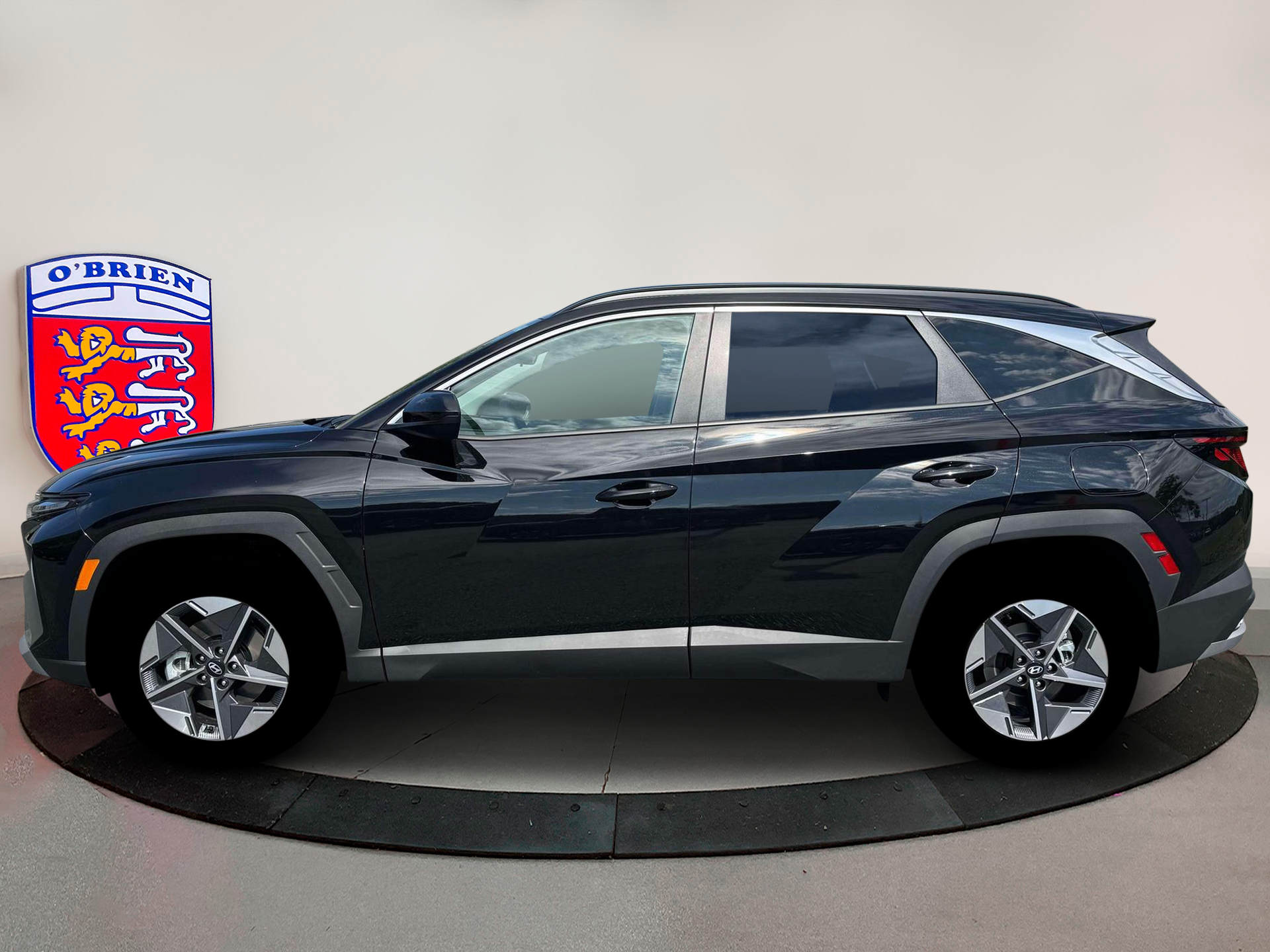 New 2026 Phantom Black Hyundai SEL AWD image 36