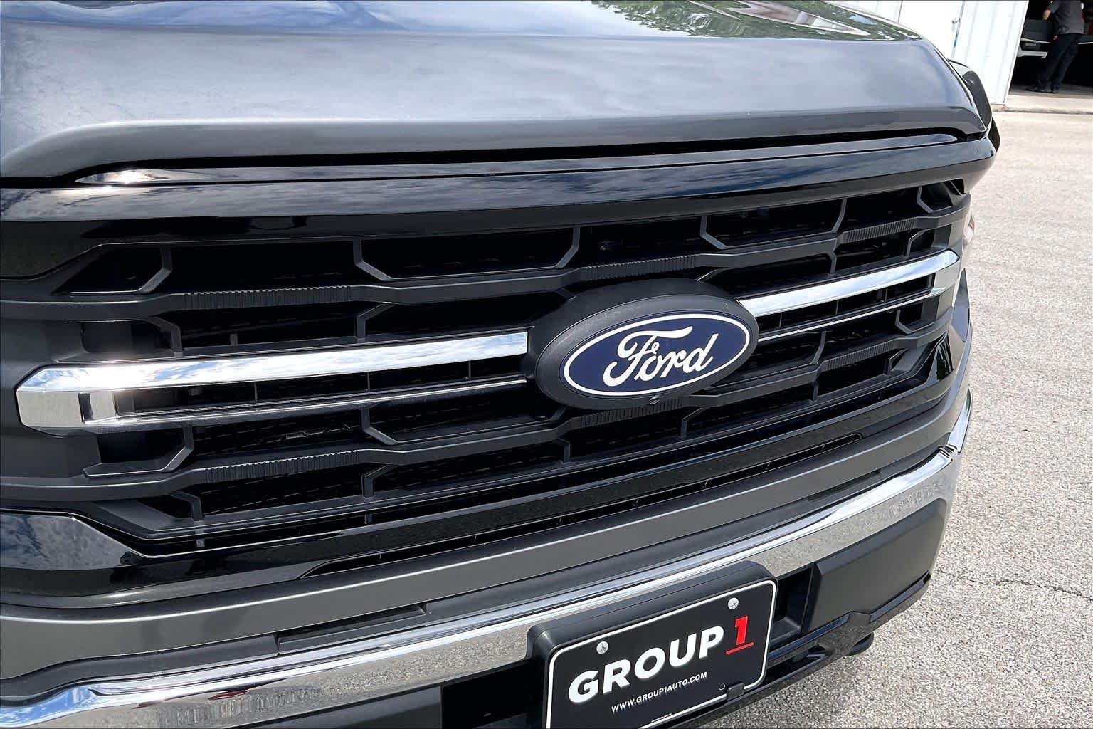 Used 2024 Carbonized Gray Ford XLT image 44