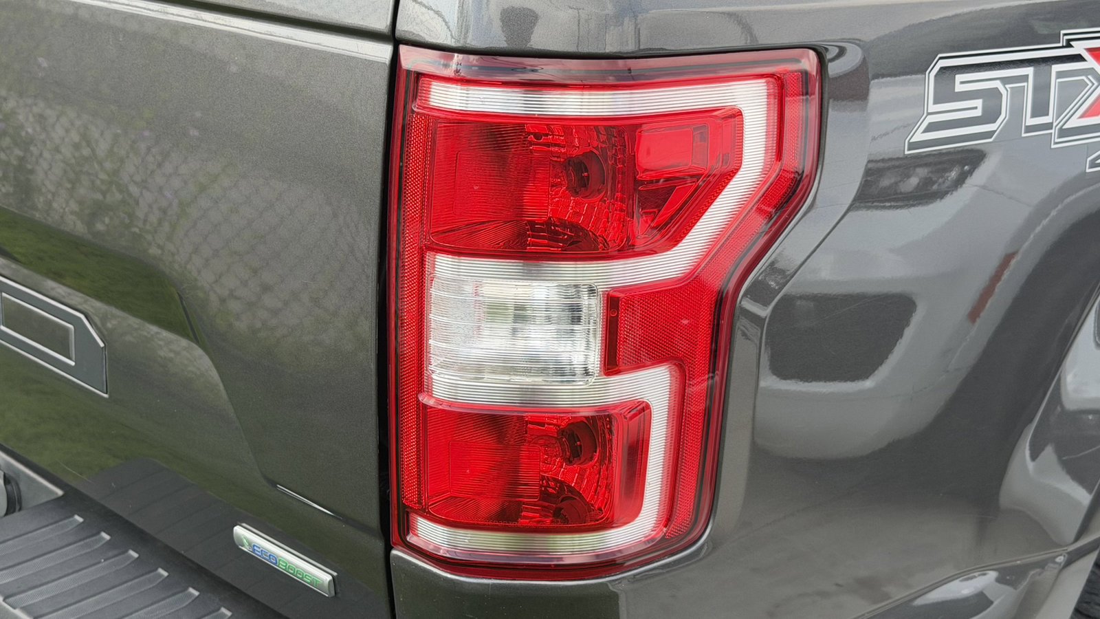 Certified Used 2018 Magnetic Ford XL image 19