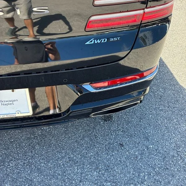 Used 2023 Black Genesis 3.5T image 6