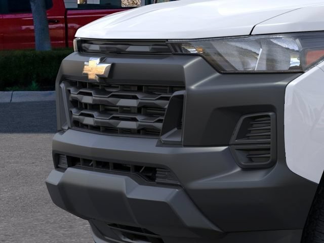 New 2026 Summit White Chevrolet WT image 14