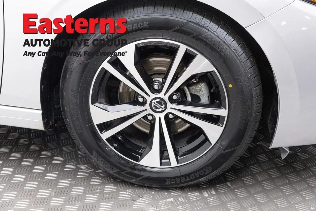 Used 2023 Silver Nissan SV image 31