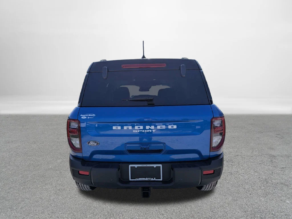 New 2026 Velocity Blue Metallic Ford Outer Banks® image 3