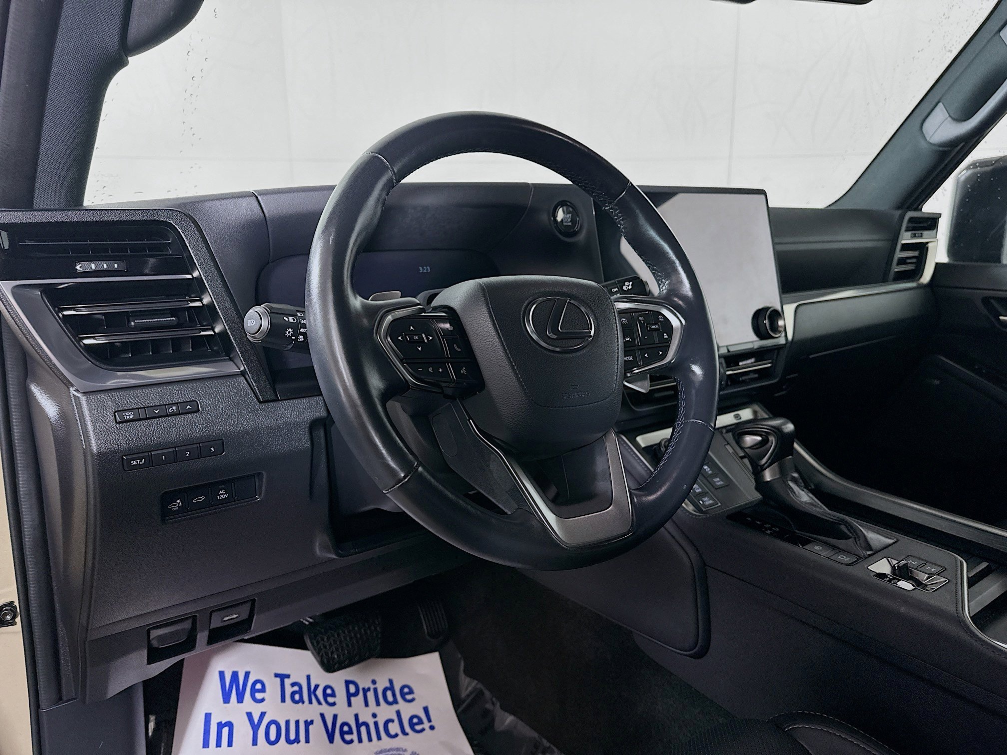 2024 Lexus GX Overtrail - Photo 9