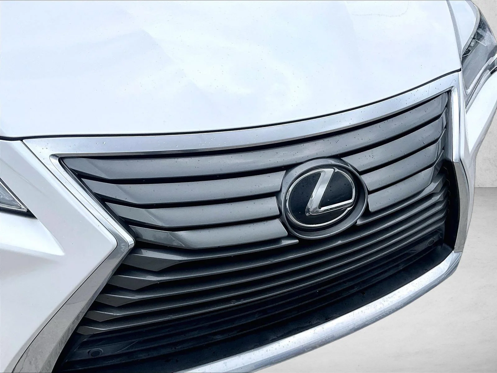Used 2019 Eminent White Pearl Lexus RX 350 image 30