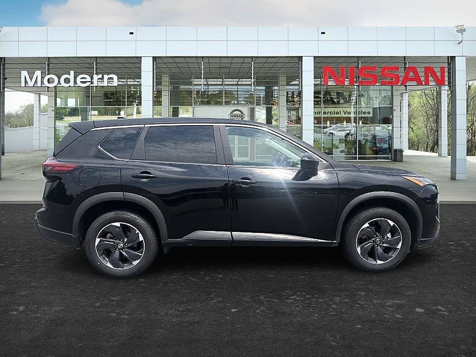 Certified Used 2025 Super Black Nissan SV image 6