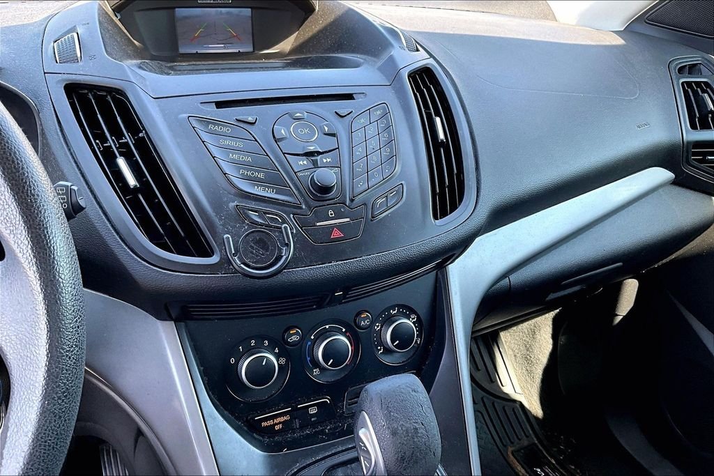 Used 2015 Silver Ford SE image 21