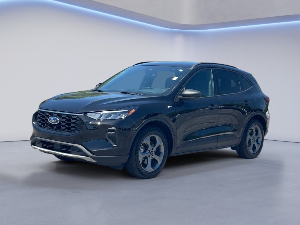 Used 2025 Agate Black Metallic Ford ST-Line image 20