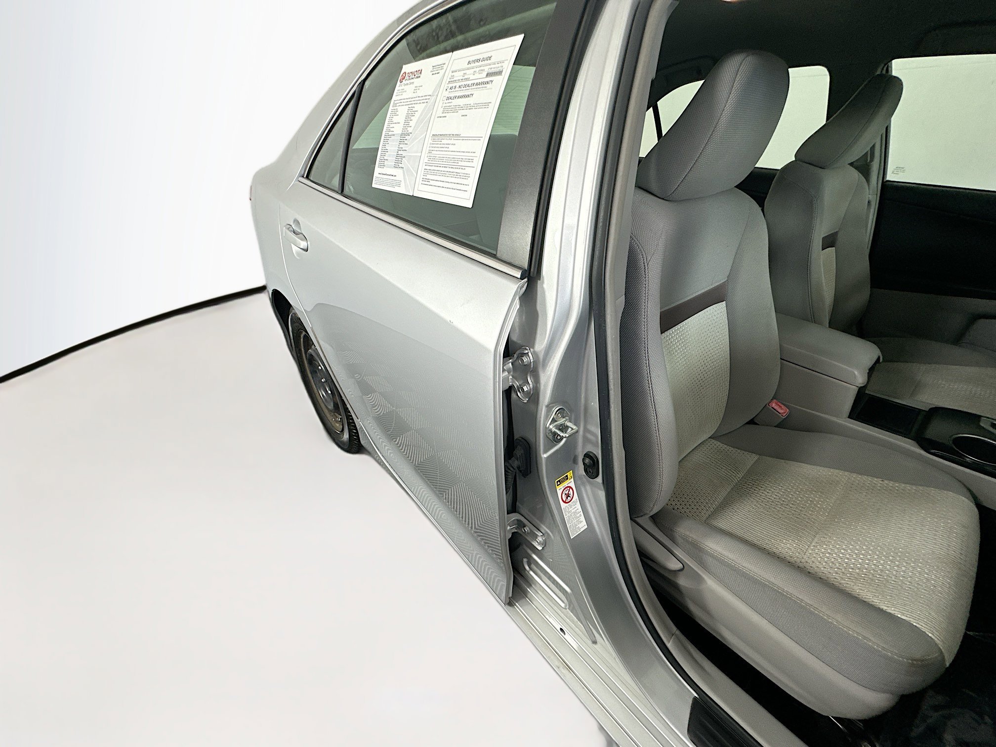 Used 2012 Classic Silver Metallic Toyota L image 24