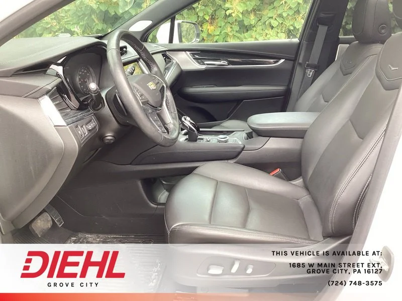 Used 2021 White Cadillac Premium Luxury image 16