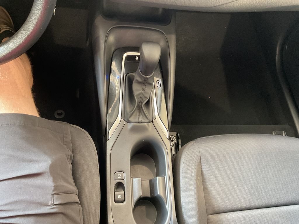 Used 2025 White Toyota LE image 25