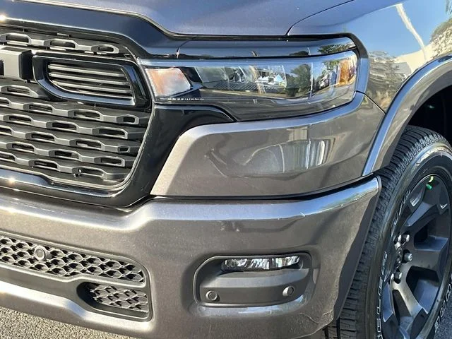 New 2026 Granite Crystal Metallic Clear-Coat Exterior Paint RAM Big Horn/Lone Star image 10