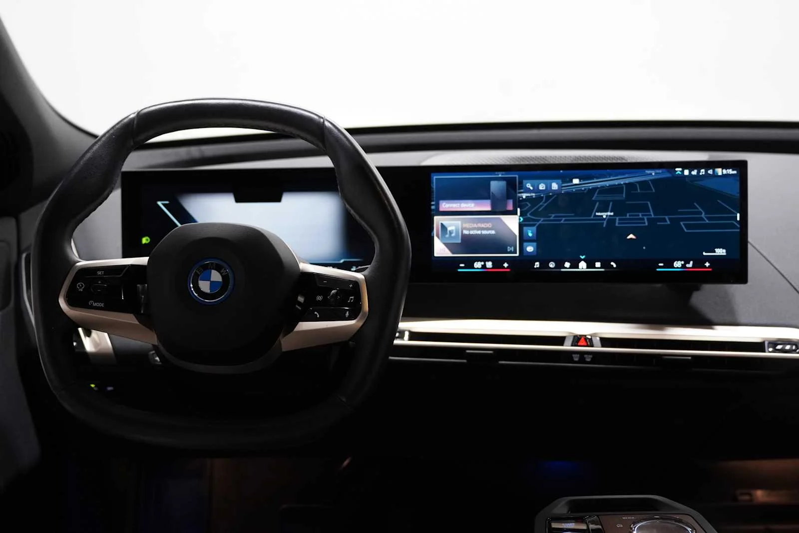 Certified Used 2024 Alpine White BMW xDrive50 image 21