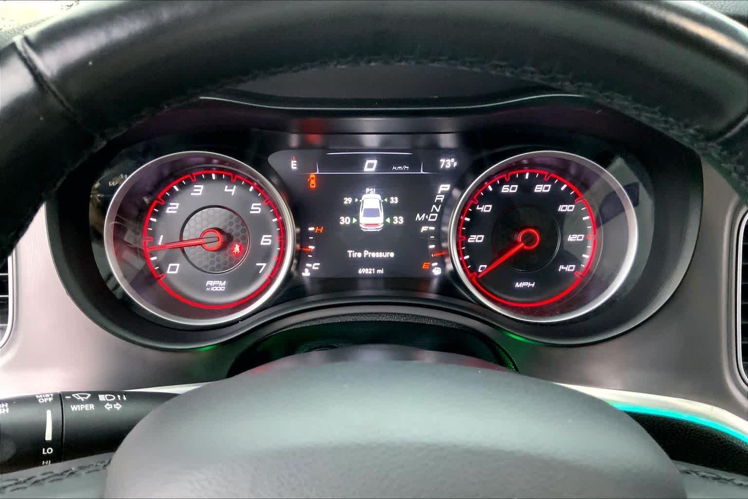 Used 2022 Pitch Black Clearcoat Dodge SXT image 24