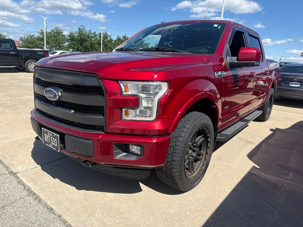 Used 2016 Red Ford Lariat image 2