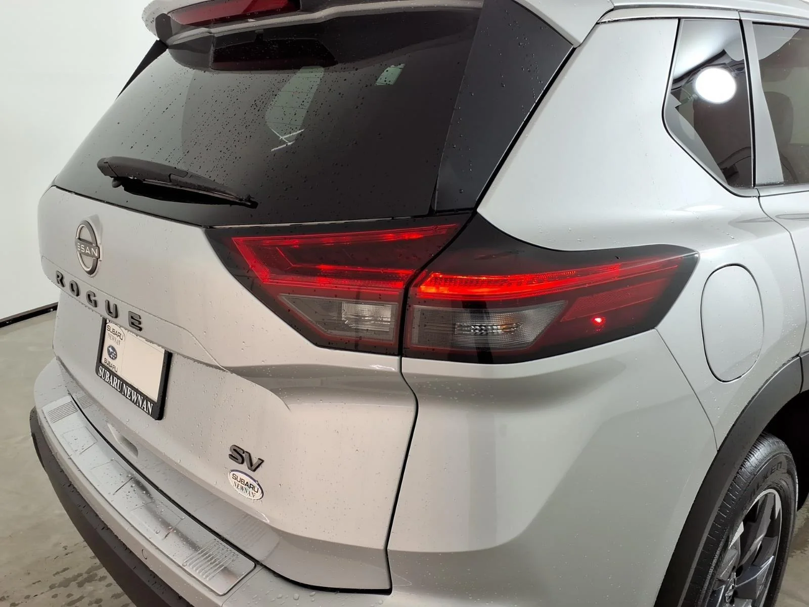 Used 2024 Brilliant Silver Metallic Nissan SV image 18