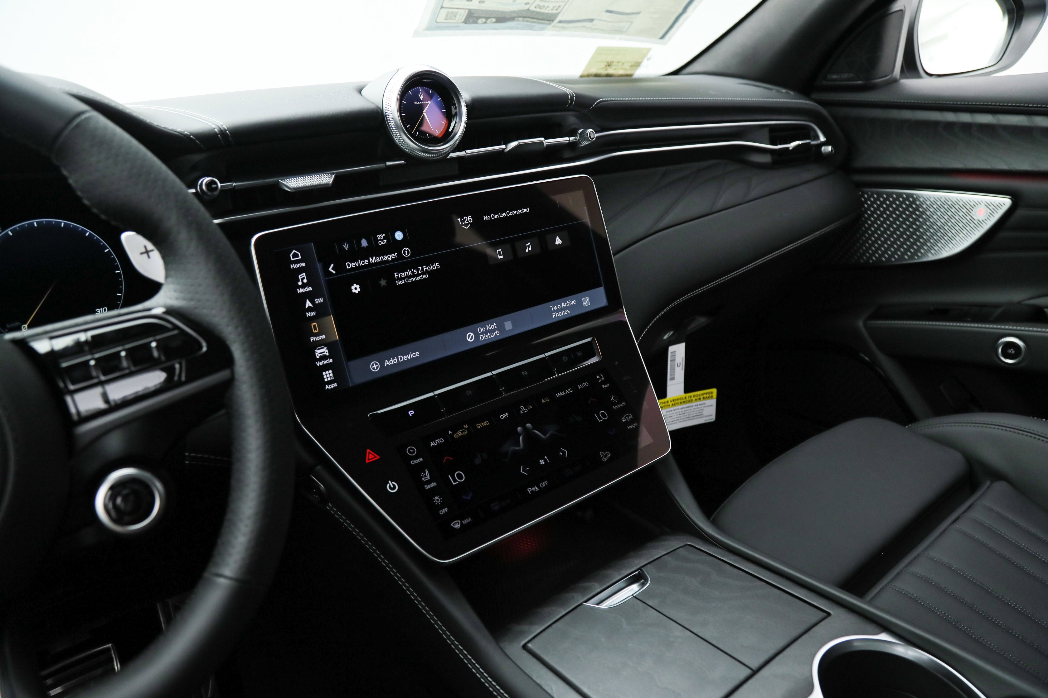 2026 Maserati Grecale Modena V6 - Photo 18
