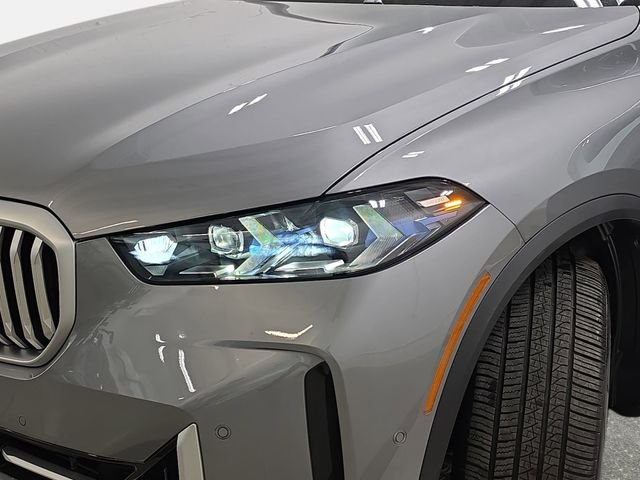 Certified Used 2026 Skyscraper Grey Metallic BMW xDrive40i image 28