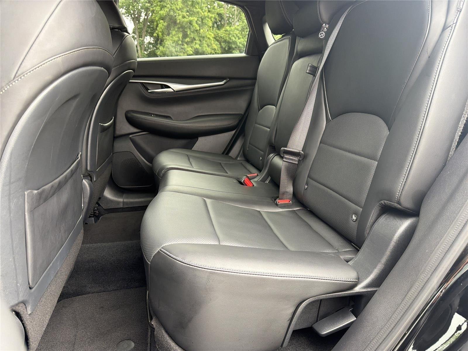 Used 2025 Black Obsidian INFINITI LUXE image 28