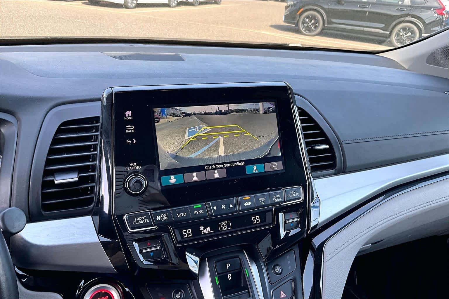 2024 Honda Odyssey Touring - Photo 29