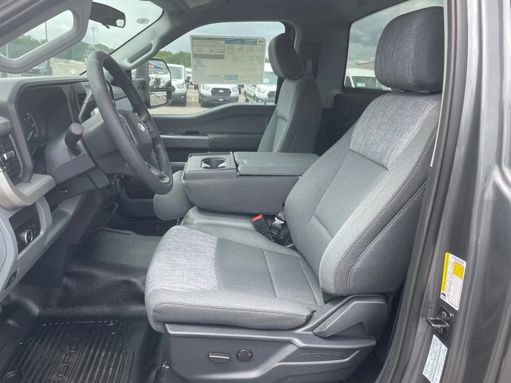 New 2026 Carbonized Gray Metallic Ford F-350® XLT image 11