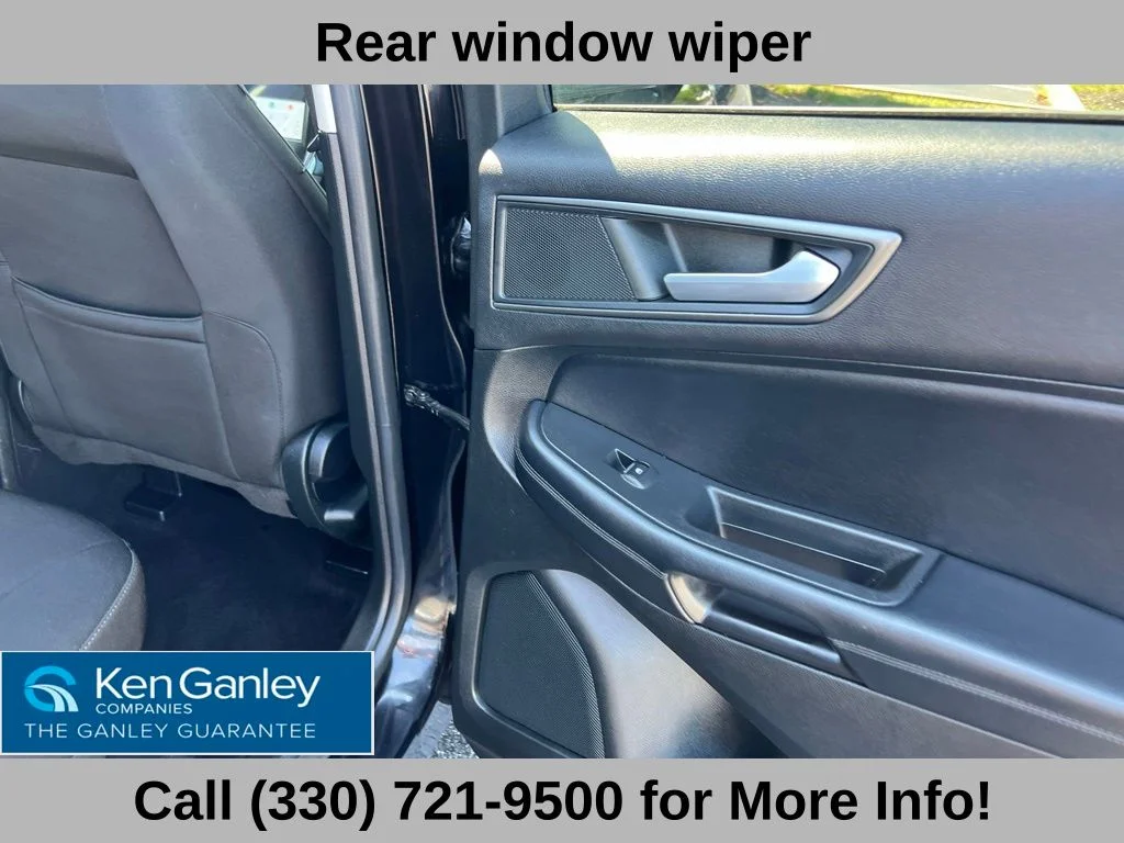 Used 2022 Black Ford SE image 55
