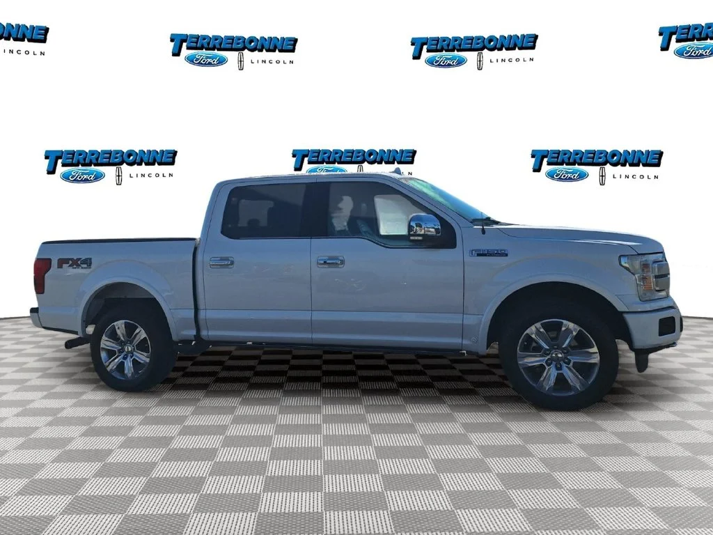 Certified Used 2019 White Platinum Clearcoat Metallic Ford Platinum image 4