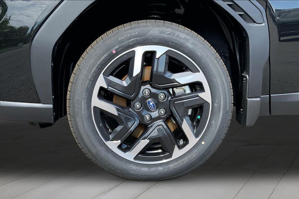 New 2026 CRYSTAL BLACK SILICA Subaru Premium Hybrid image 13