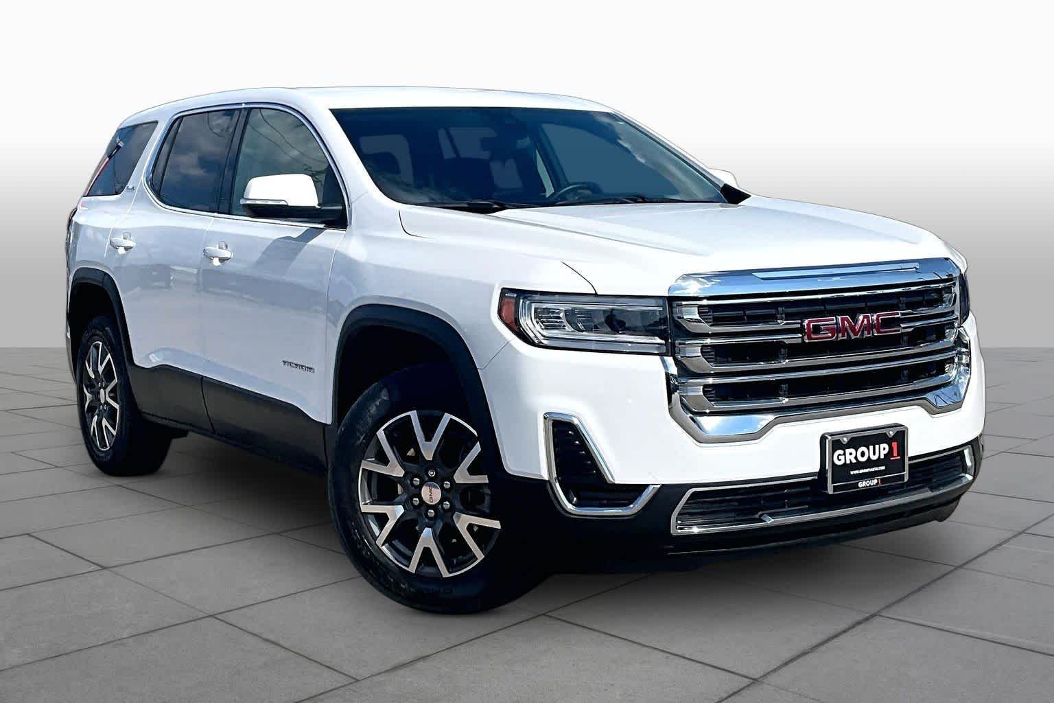 Used 2023 Summit White GMC SLE image 3