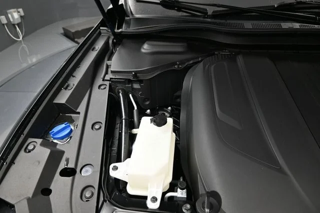 Used 2025 Black Mazda 3.3 Turbo Premium Plus image 29