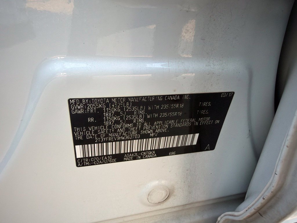 Used 2017 White Toyota Platinum image 7