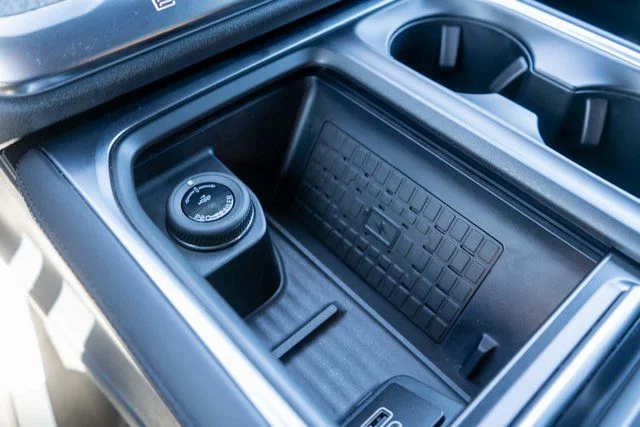 Used 2025 Silver Ford Tremor image 31