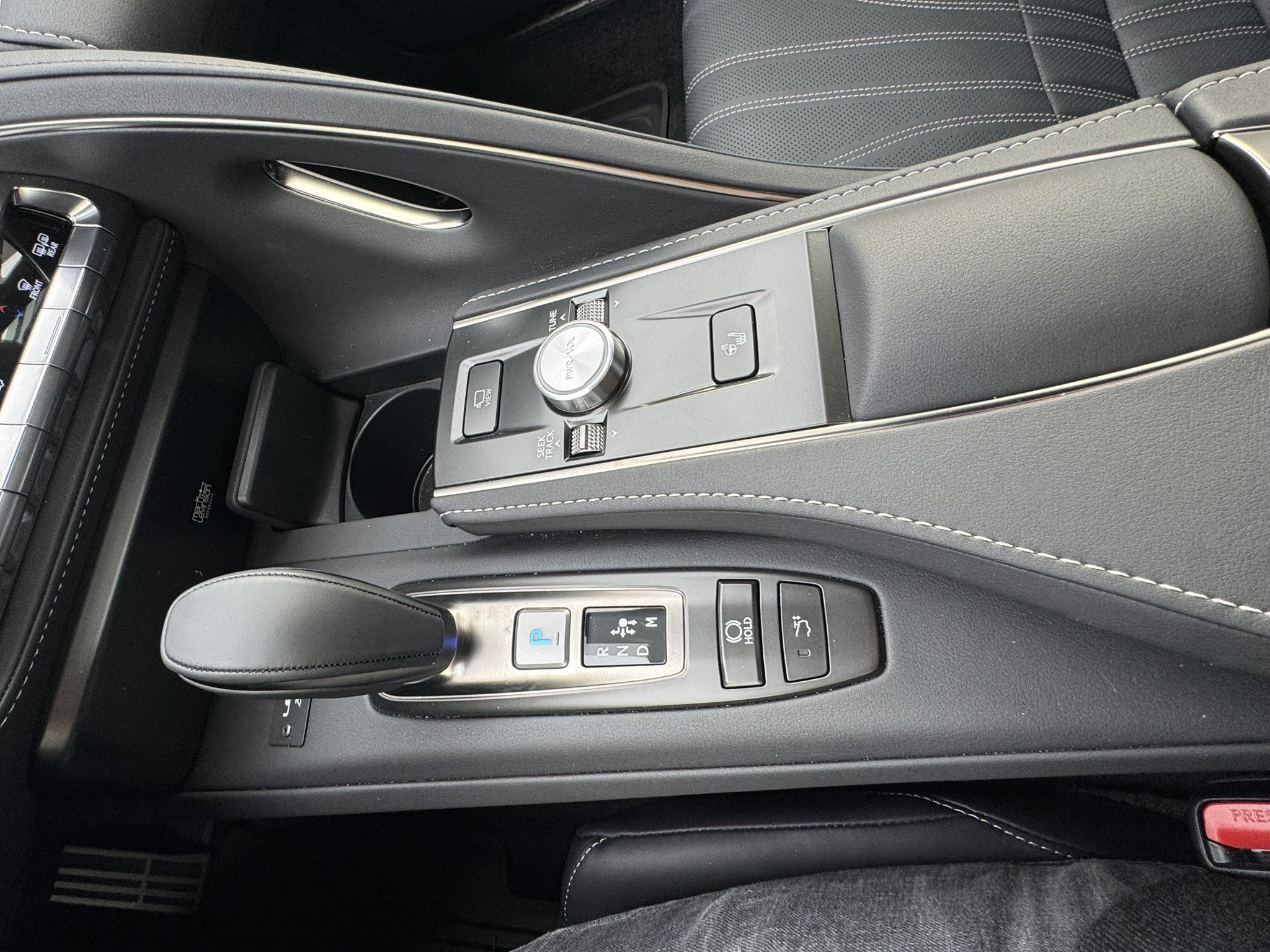Certified Used 2025 NORI GREEN PEARL Lexus 500 image 11
