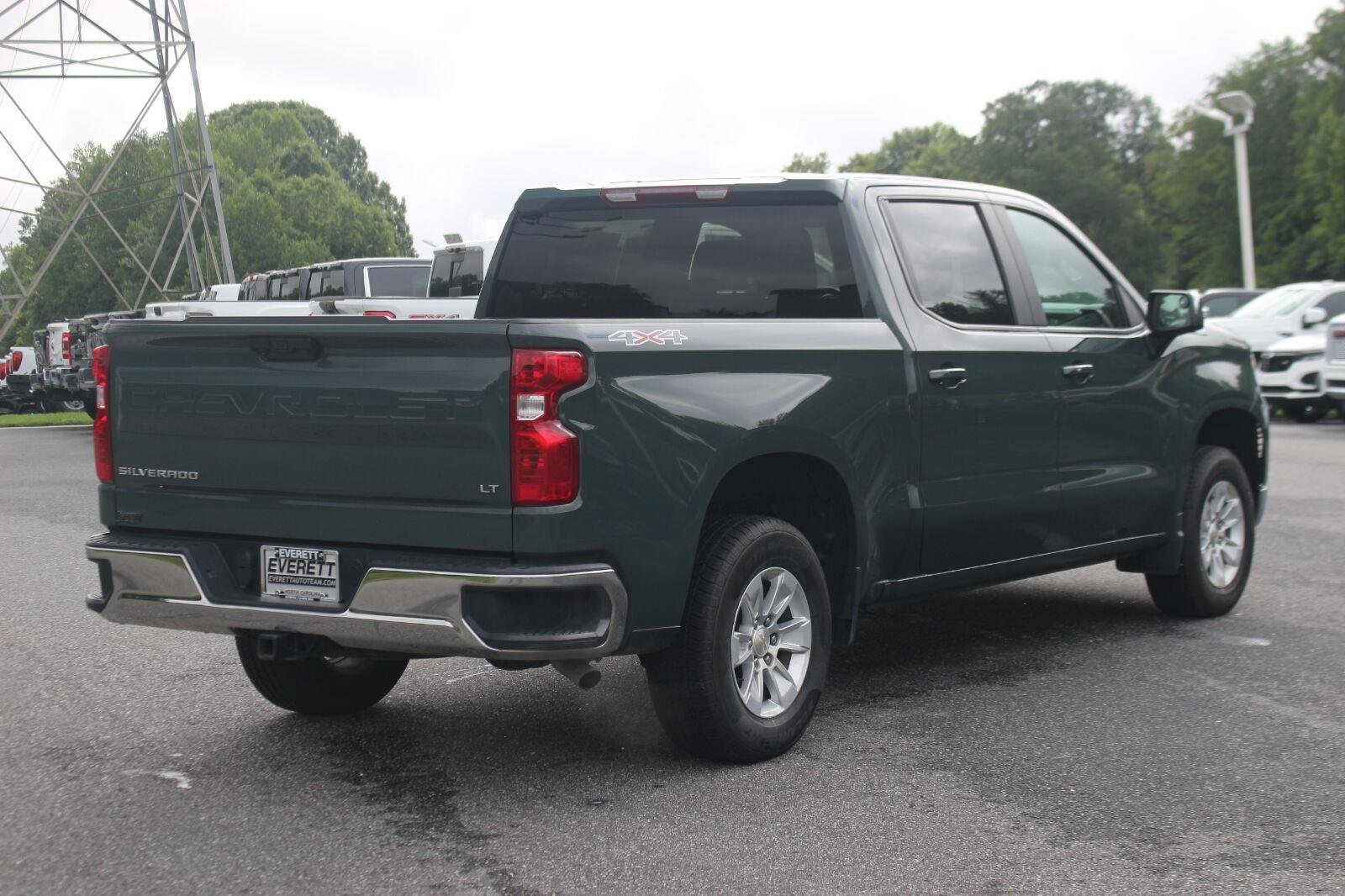 Used 2025 Cypress Gray Chevrolet LT image 7