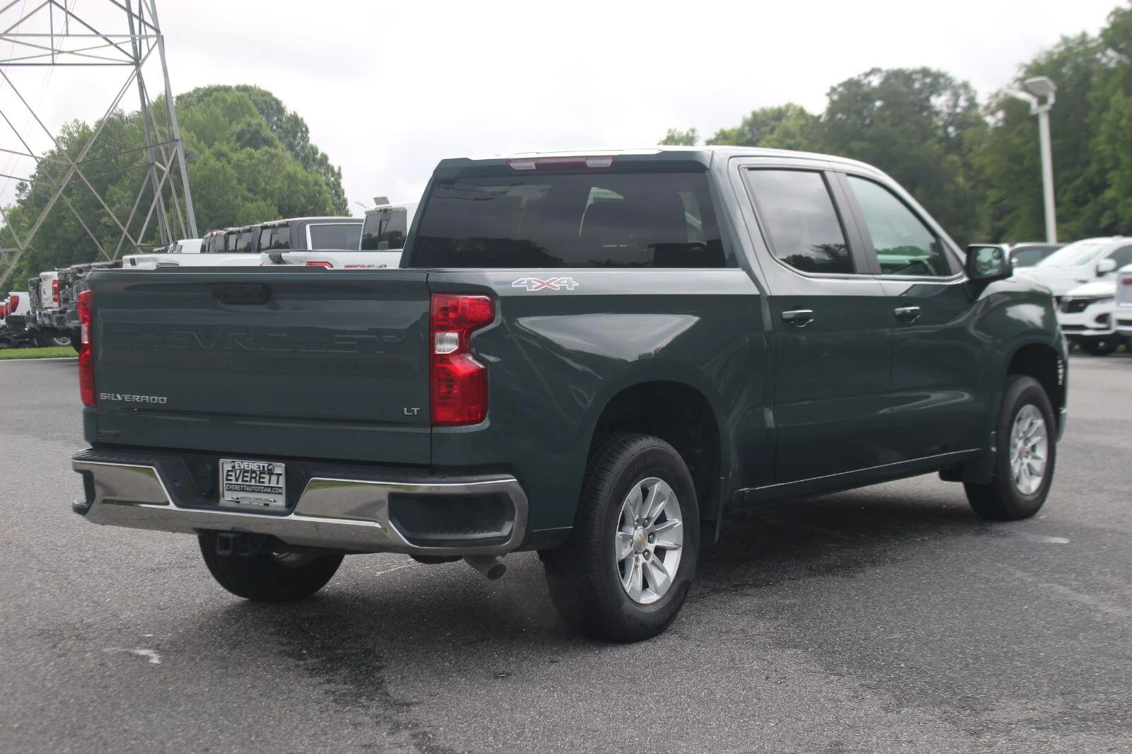 Used 2025 Cypress Gray Chevrolet LT image 7