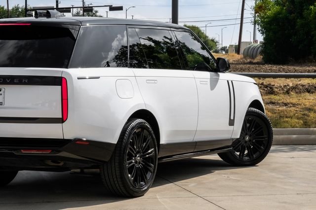 Certified Used 2024 White Land Rover SE image 12