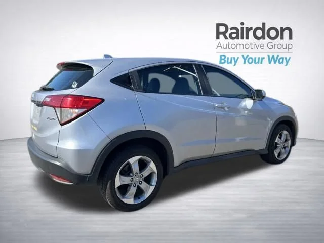 Used 2021 Lunar Silver Metallic Honda LX image 7
