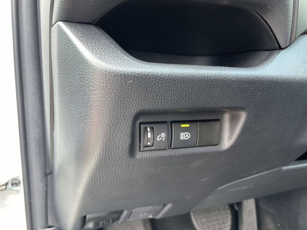Used 2024 White Toyota LE image 19
