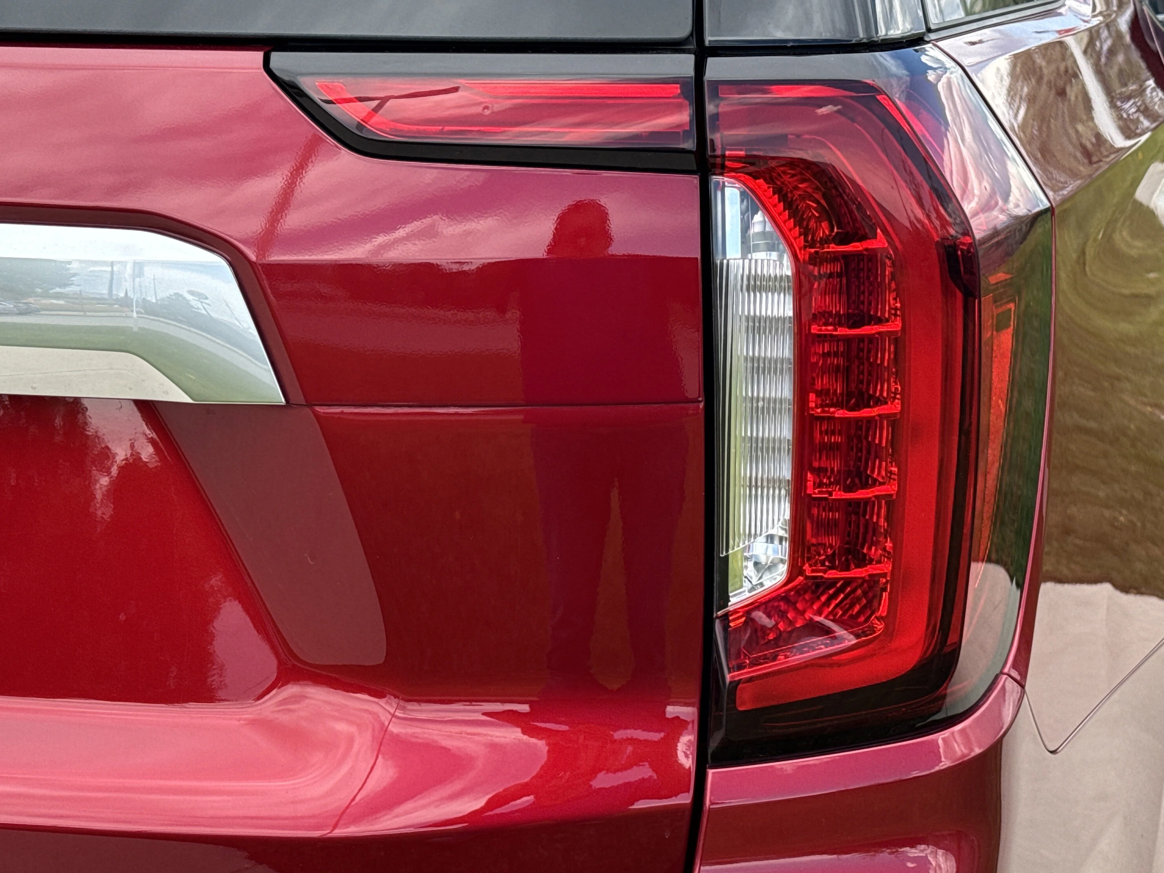 Used 2024 Volcanic Red Tintcoat GMC Denali image 12