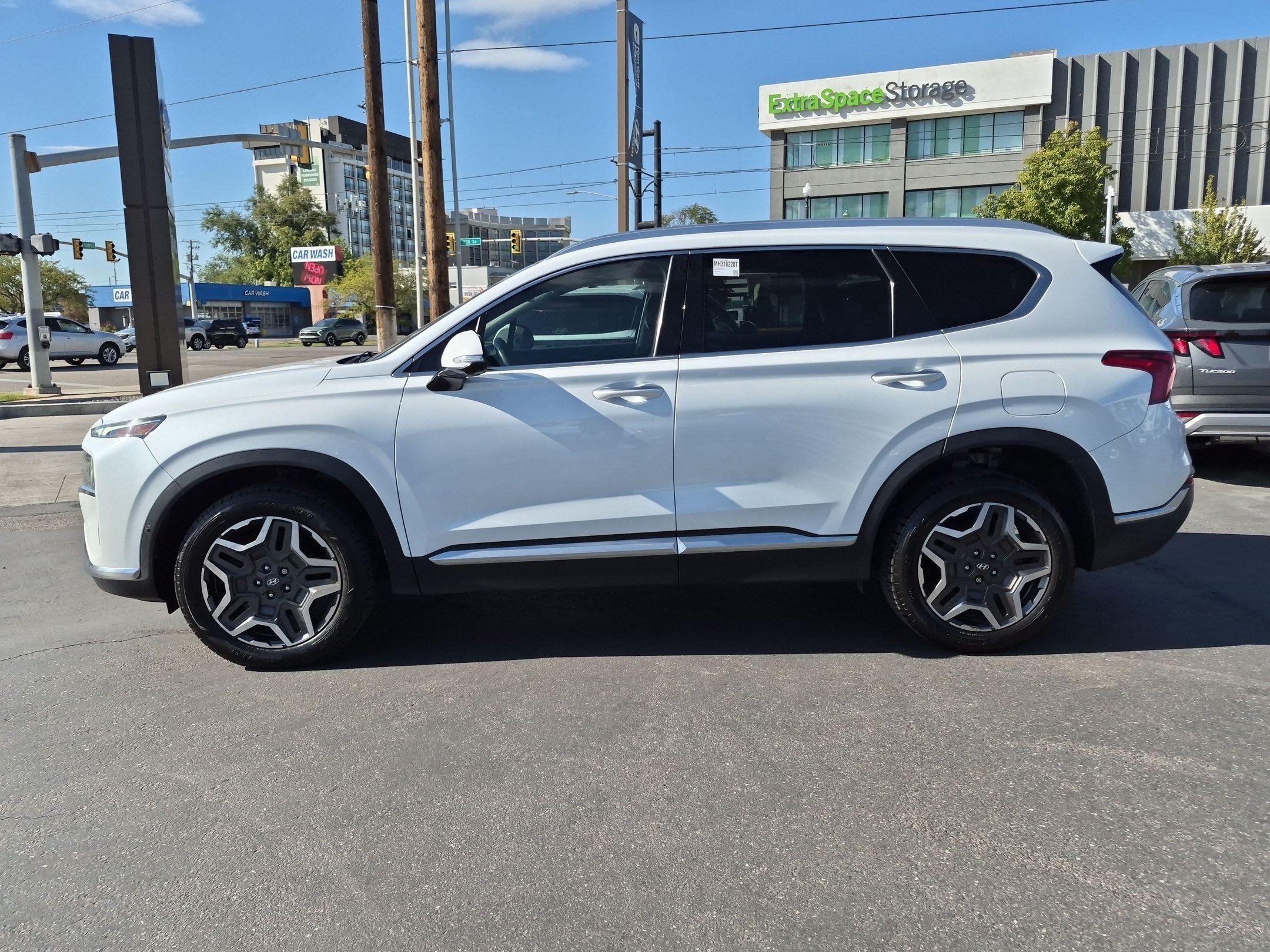 Used 2021 Quartz White Hyundai Limited image 7