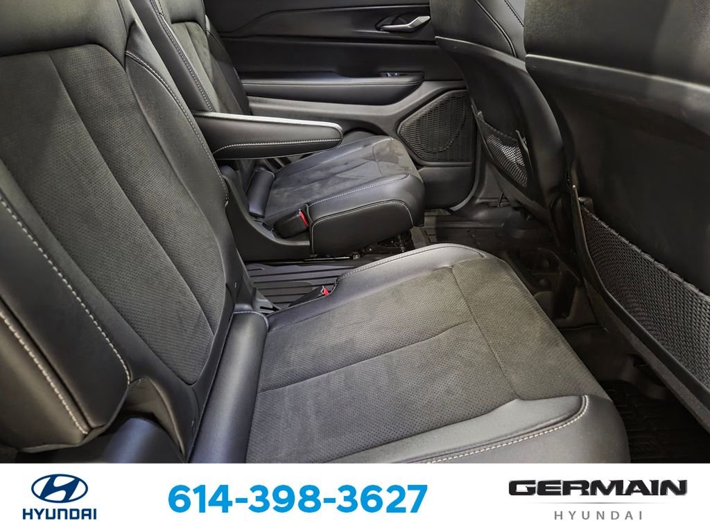 Used 2024 Red Jeep Altitude X image 20