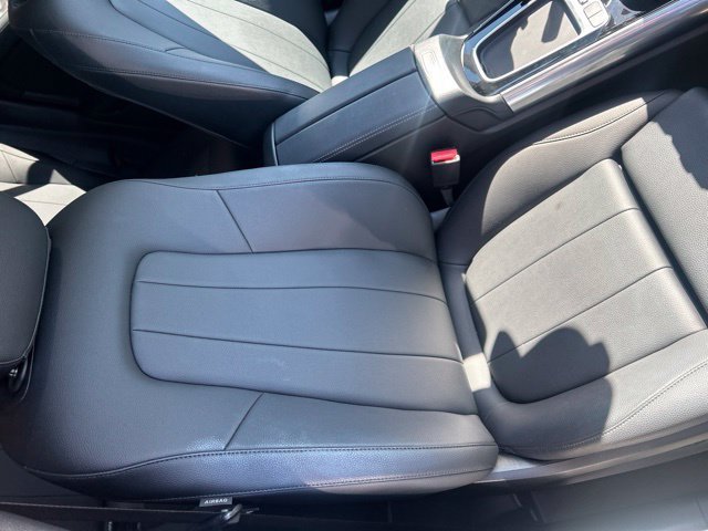 Certified Used 2025 White Mercedes-Benz GLA 250 4D Sport Utility 4MATIC® image 24