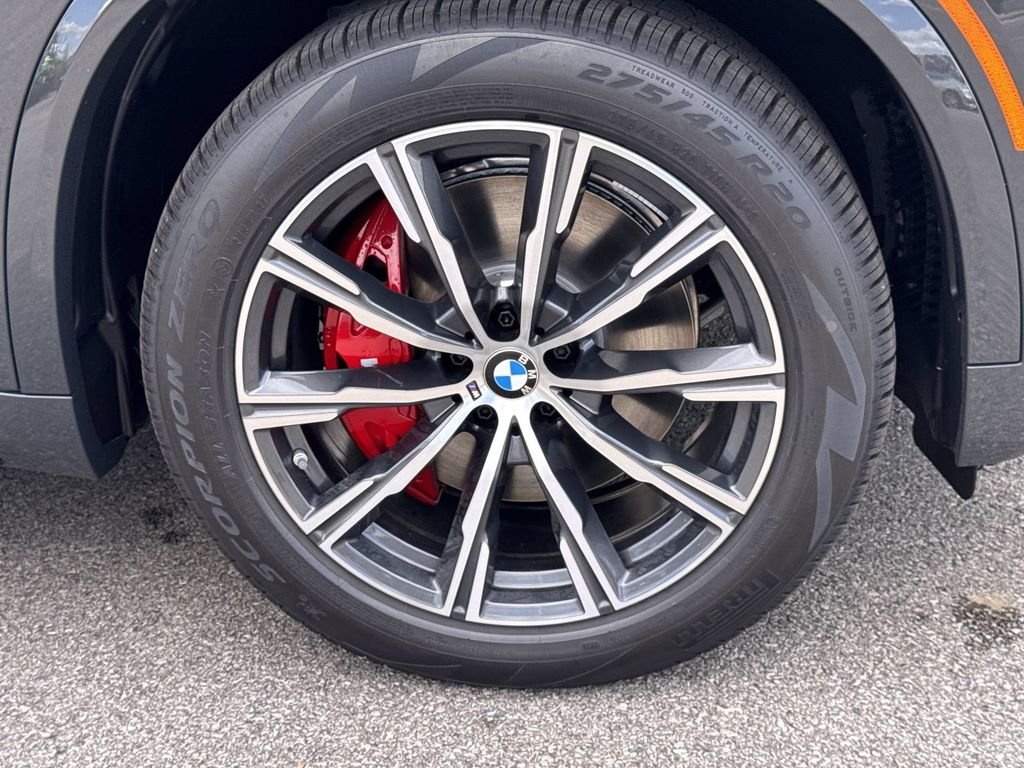 New 2026 Dravit Grey Metallic BMW xDrive40i image 19
