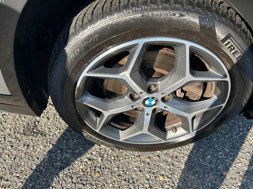 Used 2018 Silver BMW xDrive28i image 23