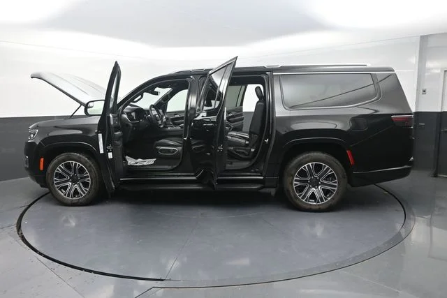 Used 2024 Black Jeep Series II image 34