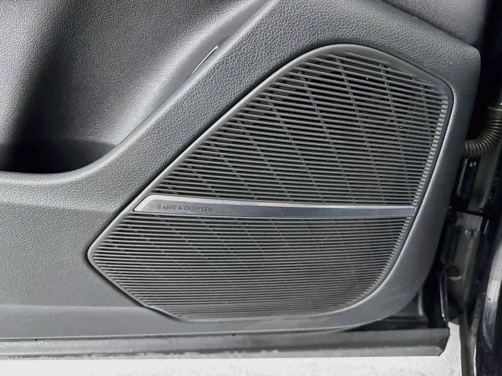 Used 2019 Black Audi 3.0T Prestige image 19
